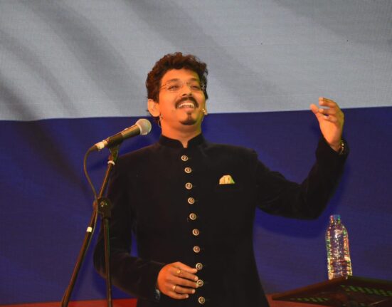 FIRST INDIAN TO PERFORM THE NATIONAL ANTHEM OF VARIOUS COUNTRIES BY SMILING PALATE WHISTLING