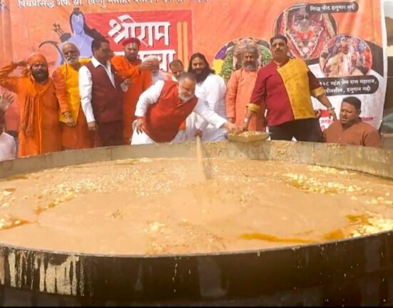 WORLD’S LARGEST SHRI RAM BHOG HALWA