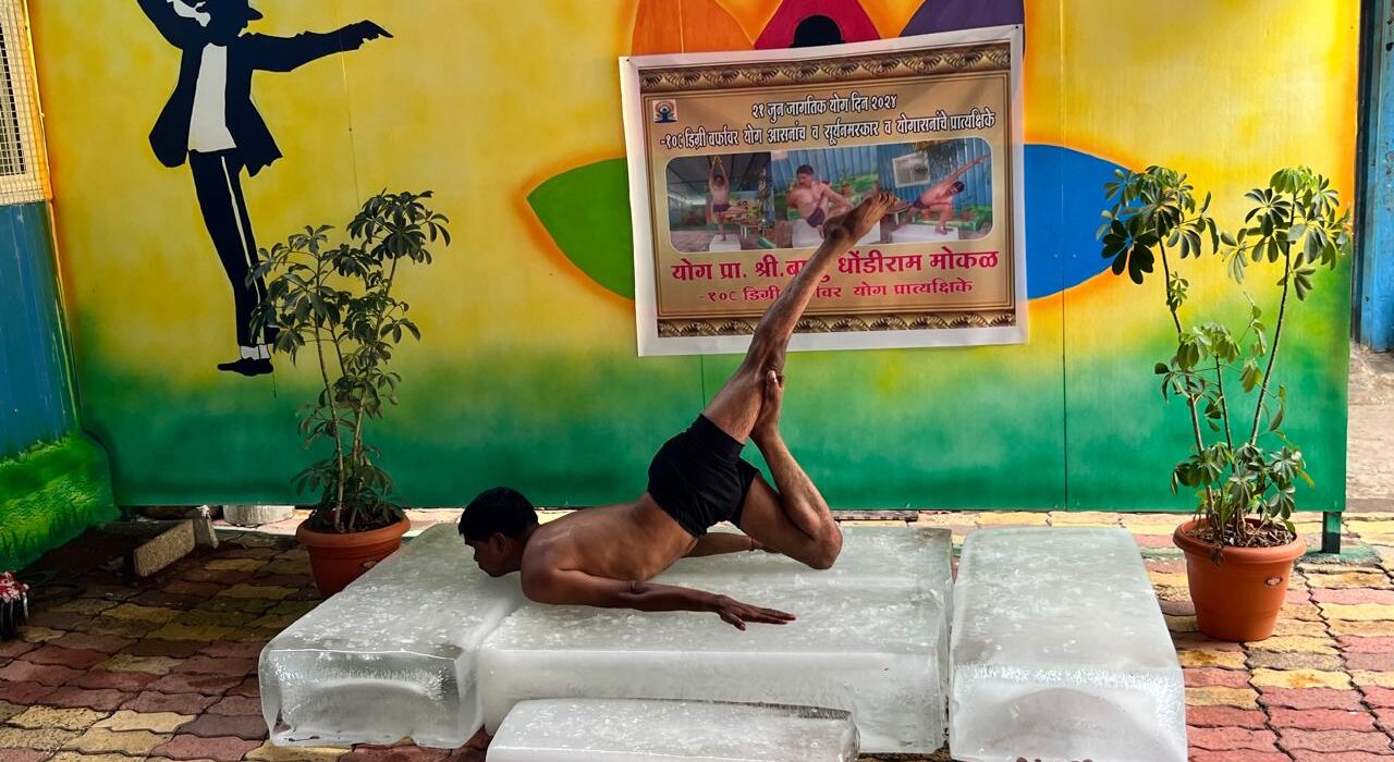 MAXIMUM YOGA POSES PERFORMED ON -10℃ ICE SLAB