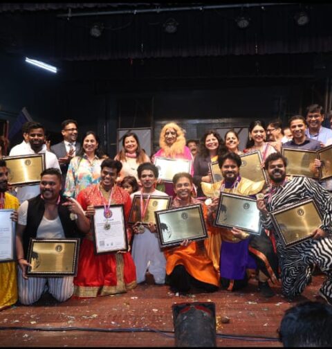 MAXIMUM SHOWS OF A CHILDREN’S PLAY (BALNATYA) IN A SINGLE DAY (SINGLE VENUE WITH THE SAME TEAM)