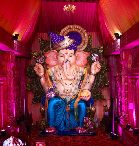 BIGGEST LORD SHREE GANPATI IDOL MADE FROM SHADU MITTI (CLAY)