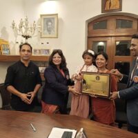 Youngest theatre artist world record