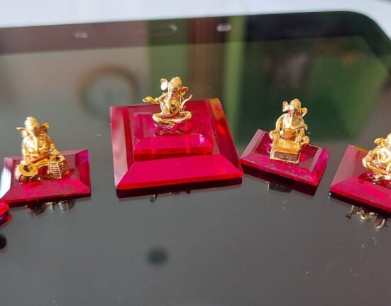 Maximum Unique Gold Micro Ganesh Idols World Record