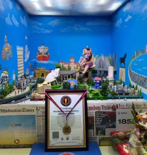Most Iconic Mumbai Landmarks Depicted In A Ganpati Festival Decoration World Record