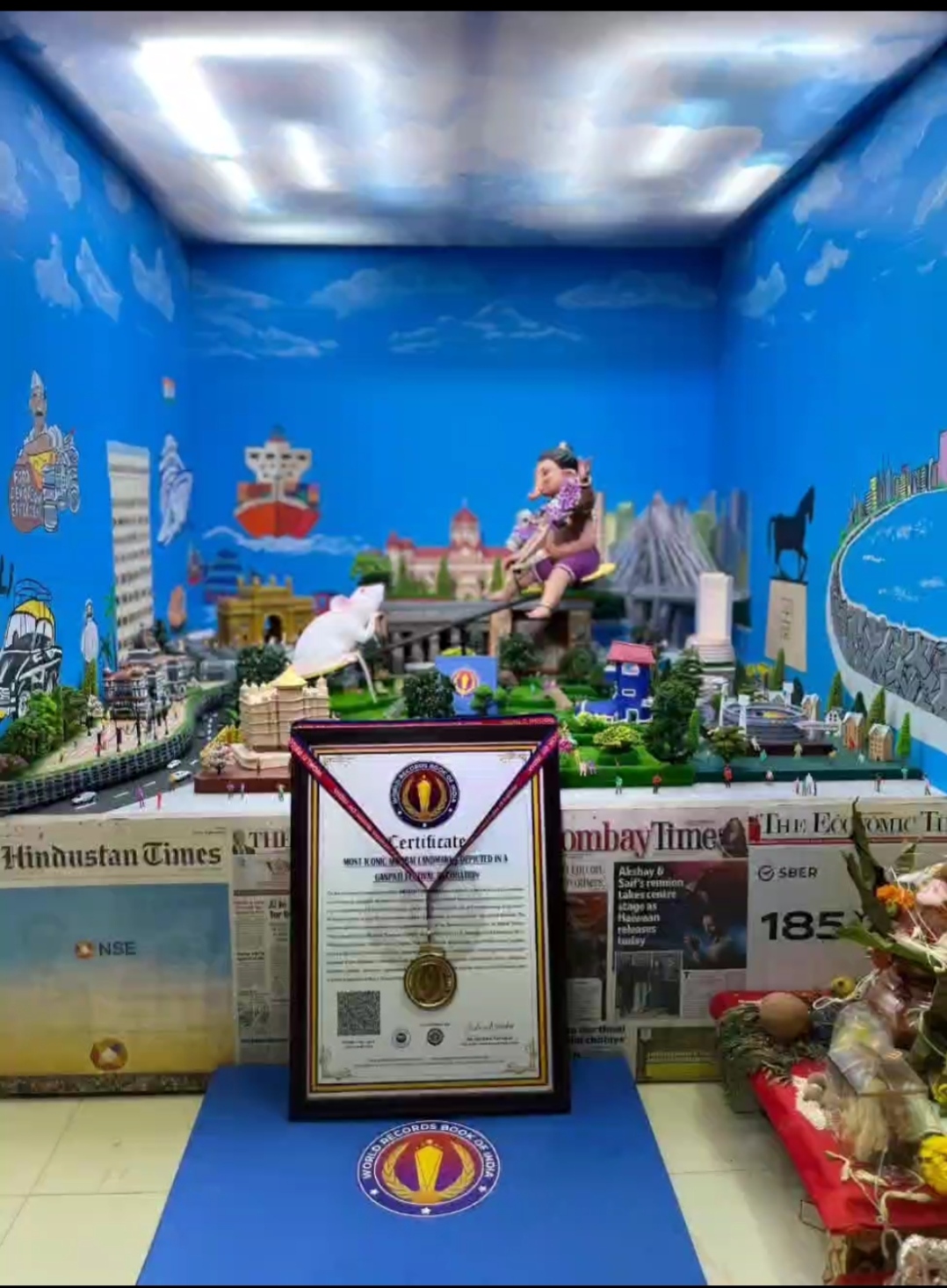 Most Iconic Mumbai Landmarks Depicted In A Ganpati Festival Decoration World Record
