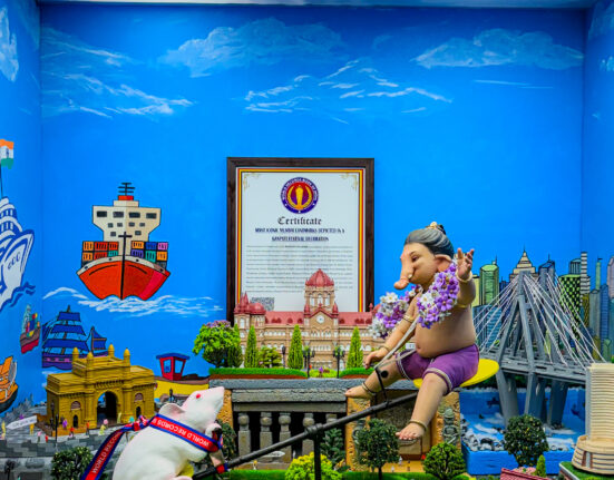 Most Iconic Mumbai Landmarks Depicted In A Ganpati Festival Decoration World Record